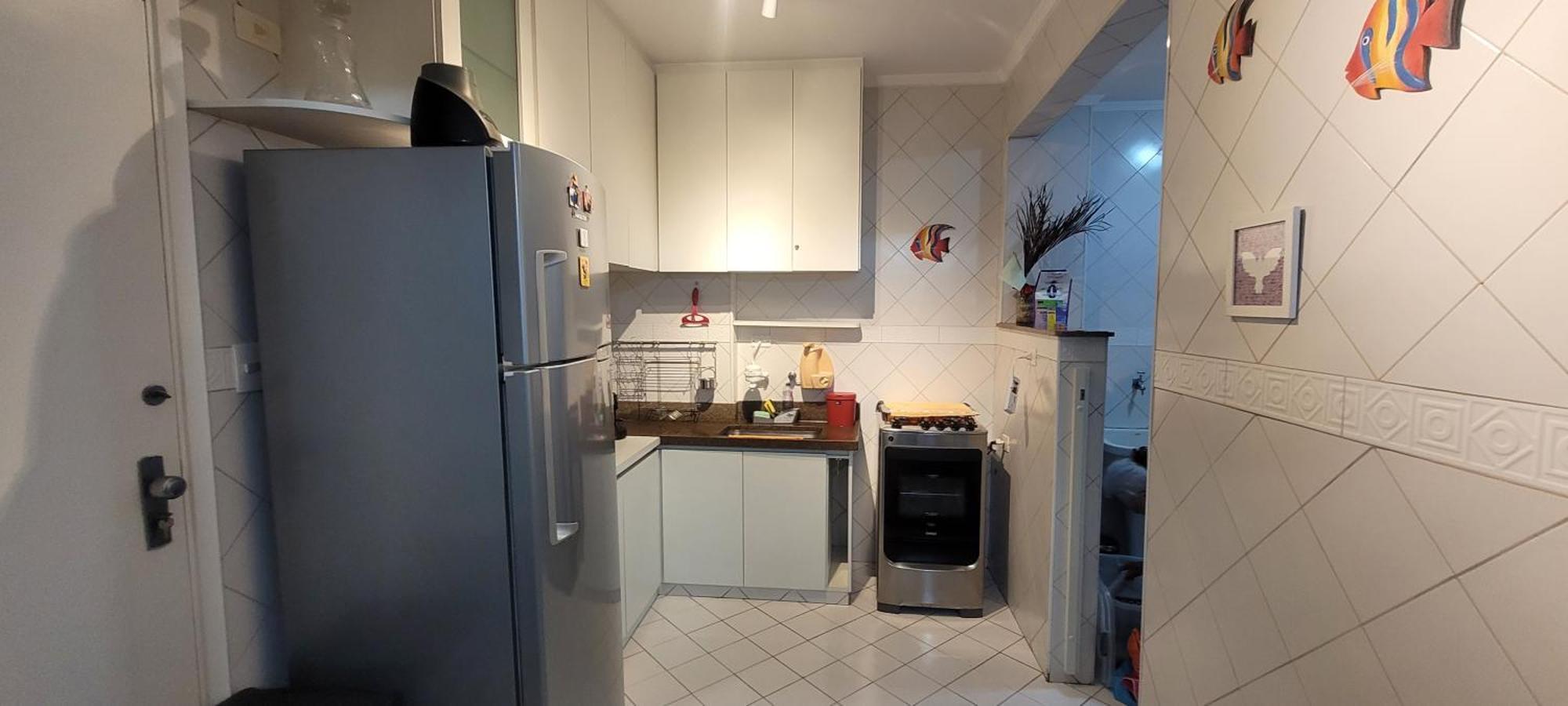 Apartamento Frente Com Garagem Privativa *